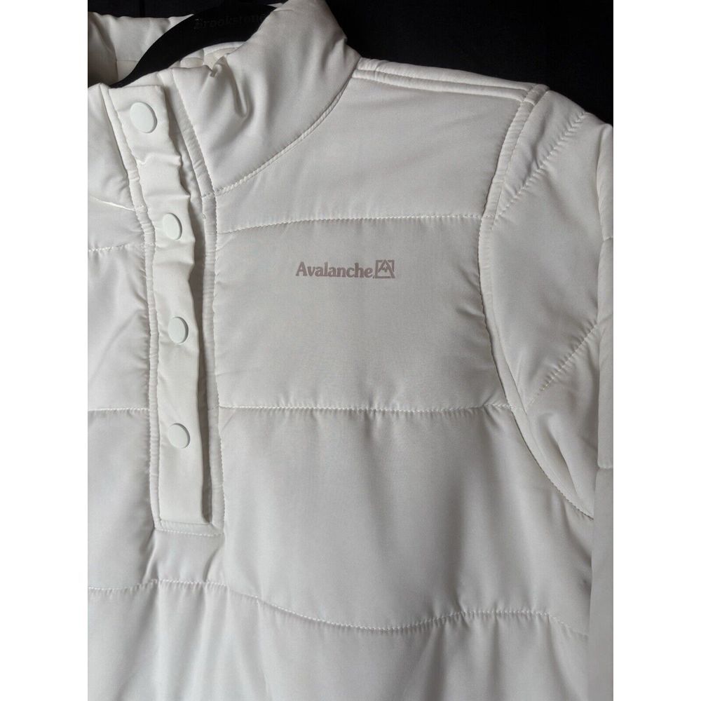 Avalanche‎ Ivory Quilted Pullover Jacket Size Medium 1/2 Snap Outdoor Hiking - Picture 2 of 11